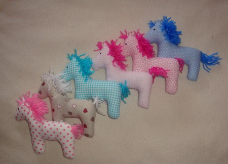 Koníci s hřívou 18cm